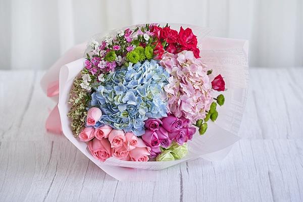 教师节送老师什么鲜花比较好呢 教师节送老师什么鲜花比较好呢